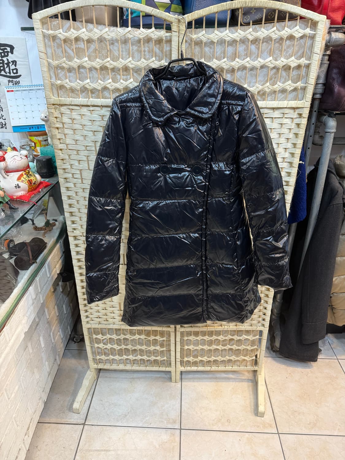 40/55 정품프라다 나일론 유광패딩 팝니다 상품이미지1