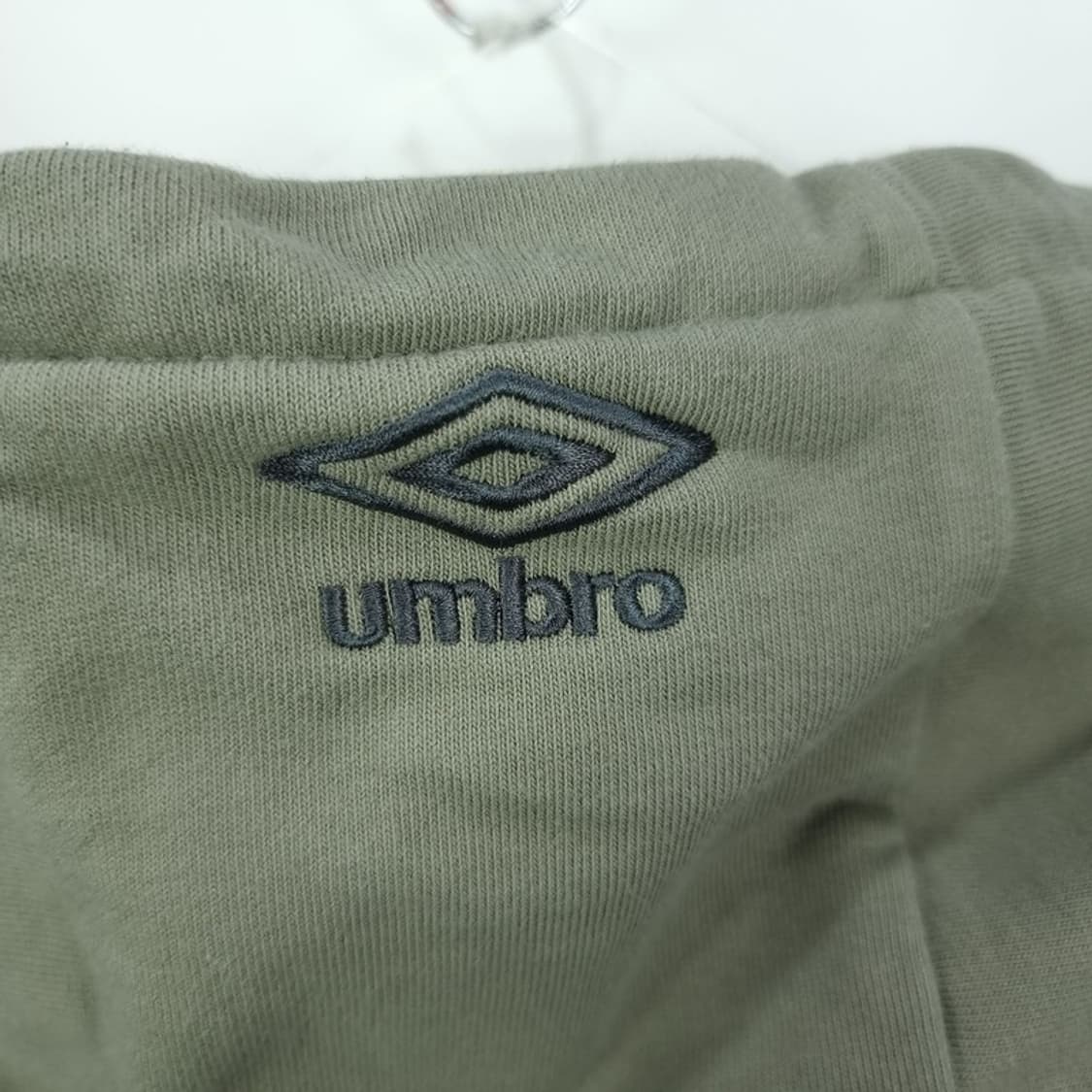 [엄브로] 로고 프린팅 나일론 도킹 오버핏 후드티 M19505 상품이미지6