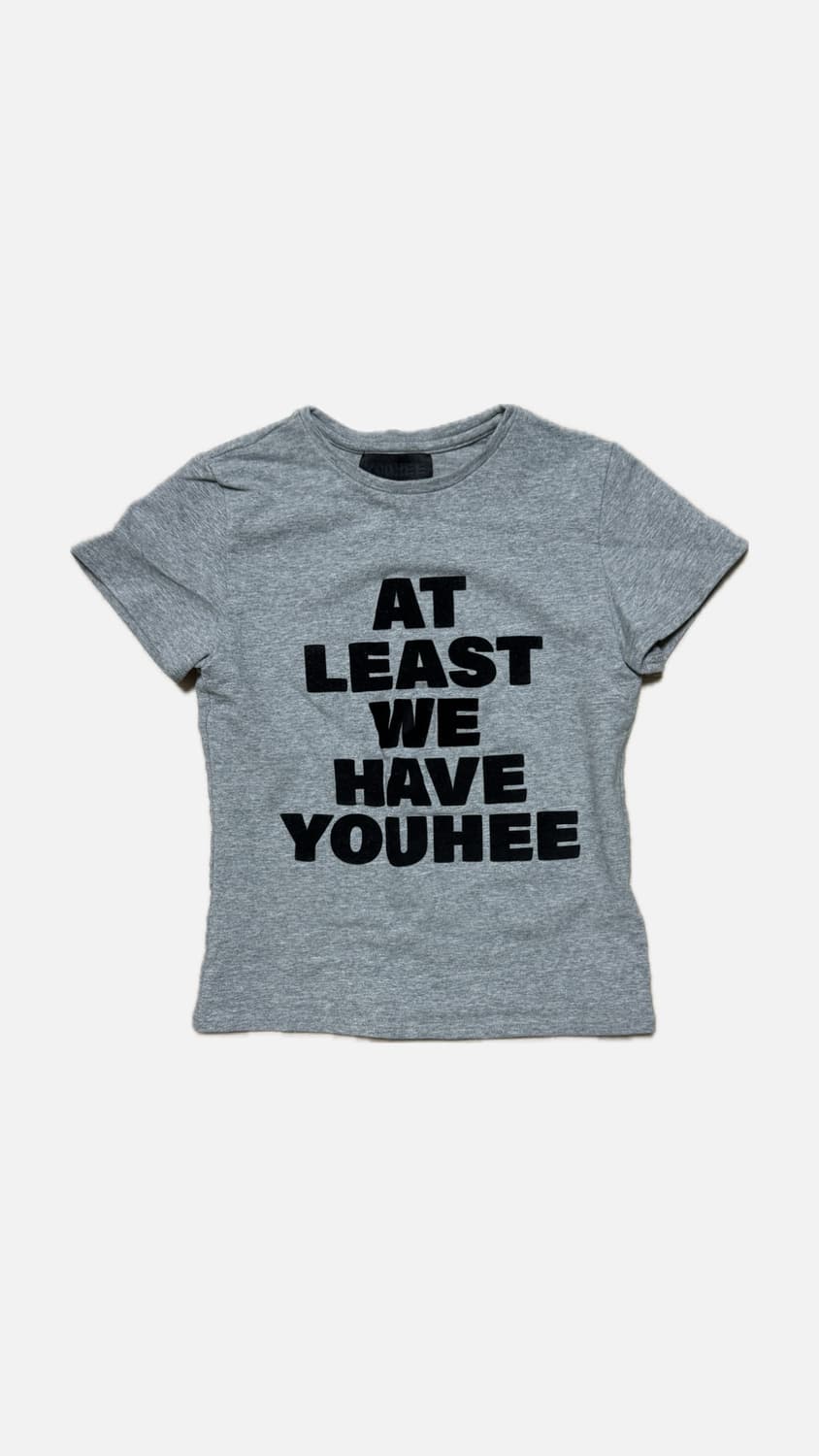 유희(YOUHEE) 레터링 티셔츠 그레이 상품이미지1