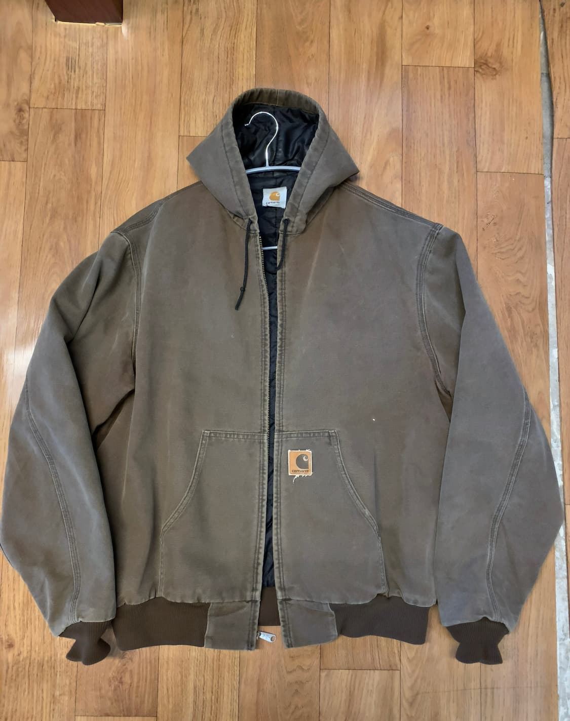 칼하트 J06 CHT 후드자켓 상품이미지1