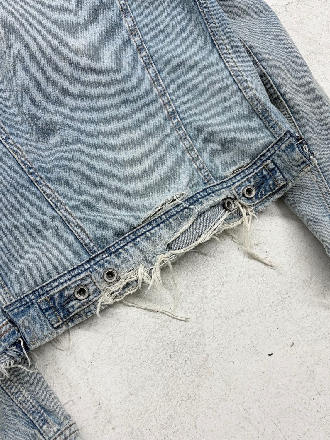 GOA 디스트레스드 데님 자켓 상품이미지8