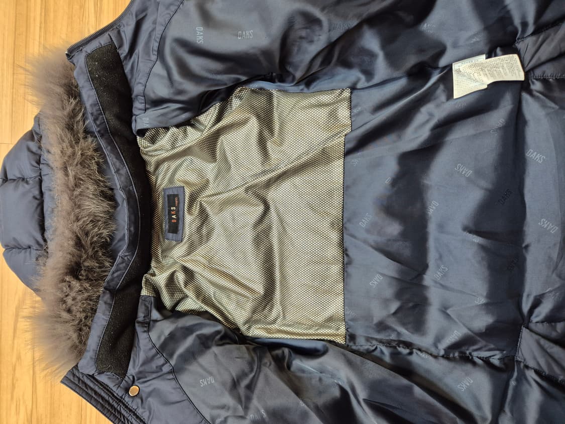 닥스 키즈 아동 패딩 110사이즈입니다. 솜털, 깃털 충전재로 가볍고 따 상품이미지5