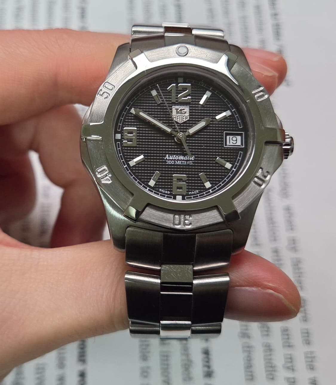 태그호이어 프로페셔널 2000 블랙 와플판 오토매틱 브레이슬릿 ver. 상품이미지4
