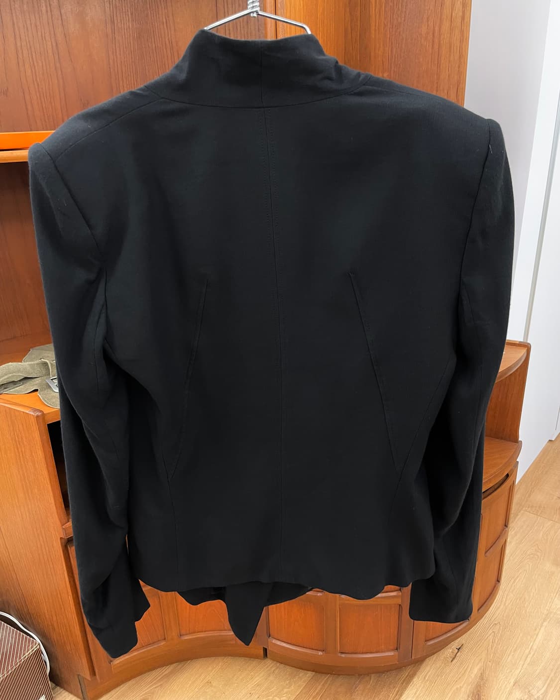 [S] 헬무트랭 클로 버튼 드레이프 자켓 상품이미지8