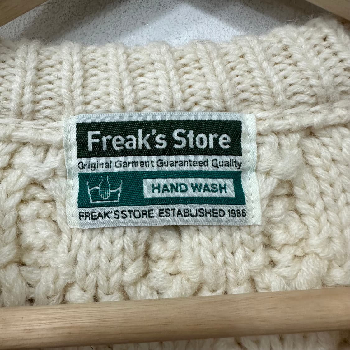 프릭스스토어 헤비웨스트 아란 스웨터 상품이미지3