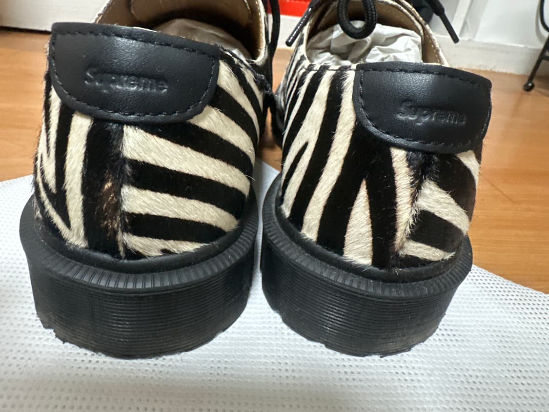 슈프림 닥터마틴 제브라 2046 상품이미지3