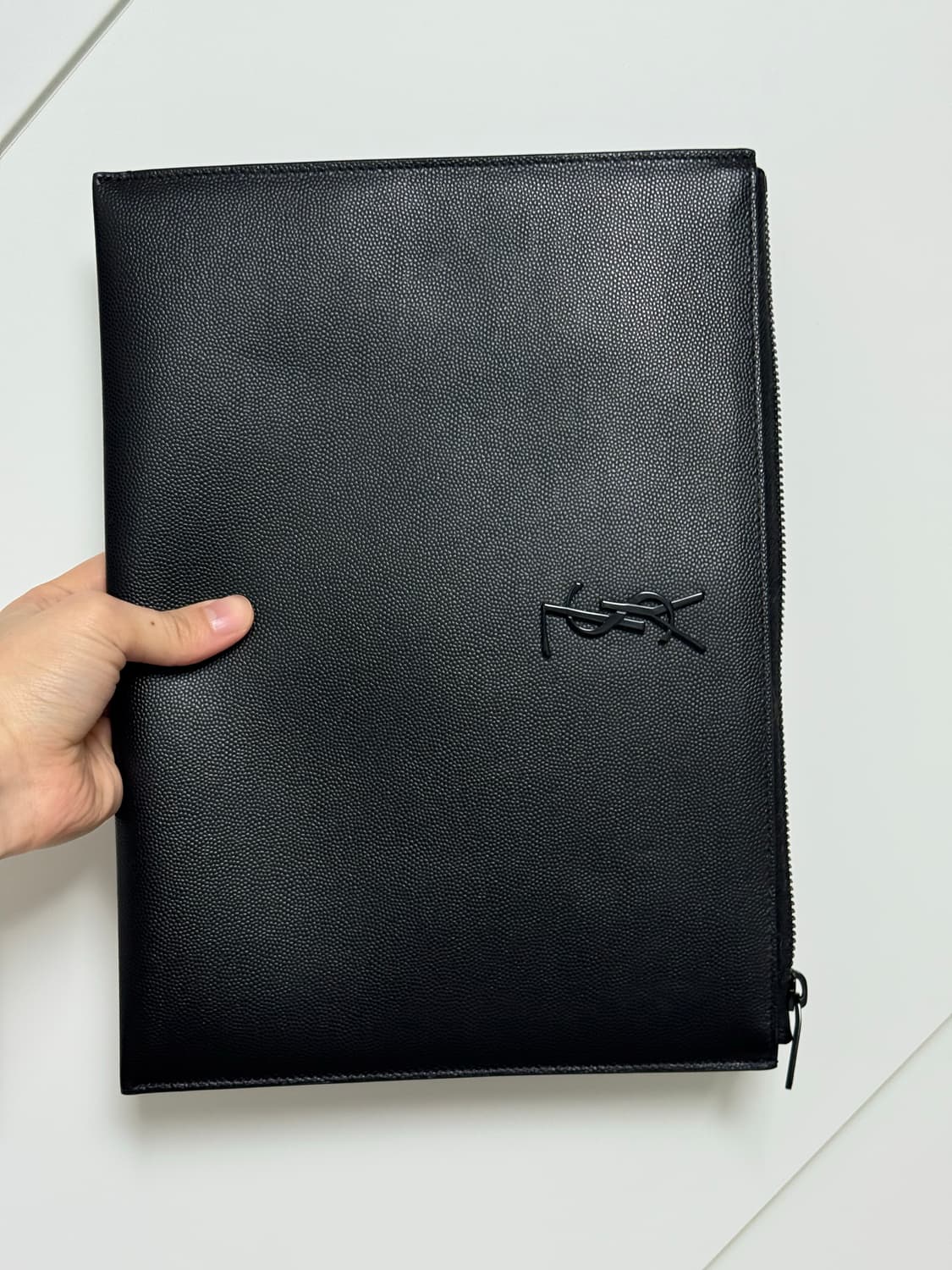 입생로랑 클러치  상품이미지3