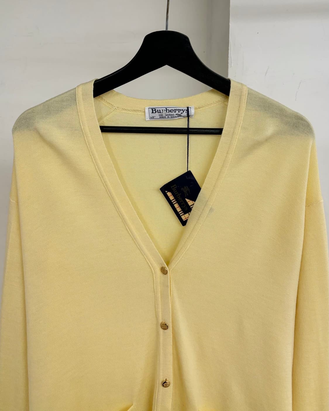 버버리 옐로우 금장 메리노 울 가디건 상품이미지2