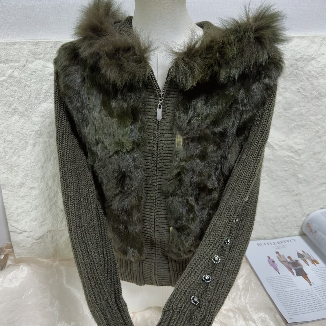 빈티지 말차티  토끼털 후드집업 큐빅 니트자켓 상품이미지2