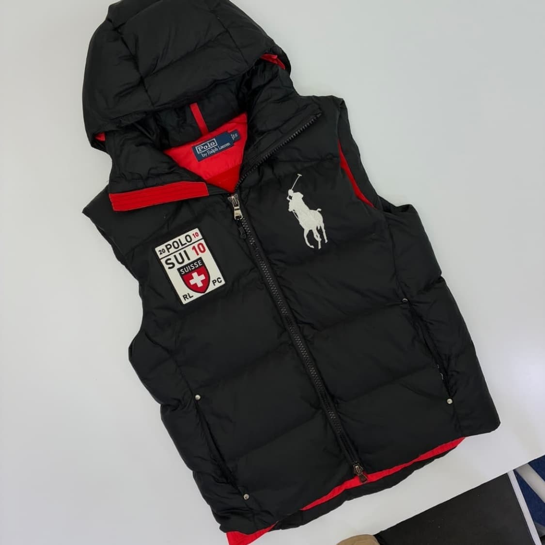 폴로 랄프로렌 자수 스위스 블랙 푸퍼 베스 트 패딩 상품이미지2