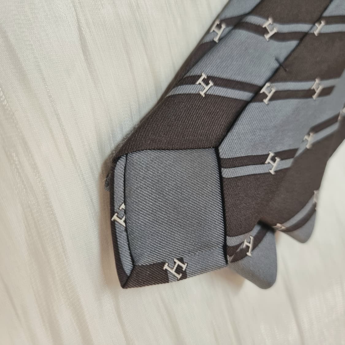 에르메스 H모노그램 실크100% 넥타이 (상태양호/드라이완료) 상품이미지5