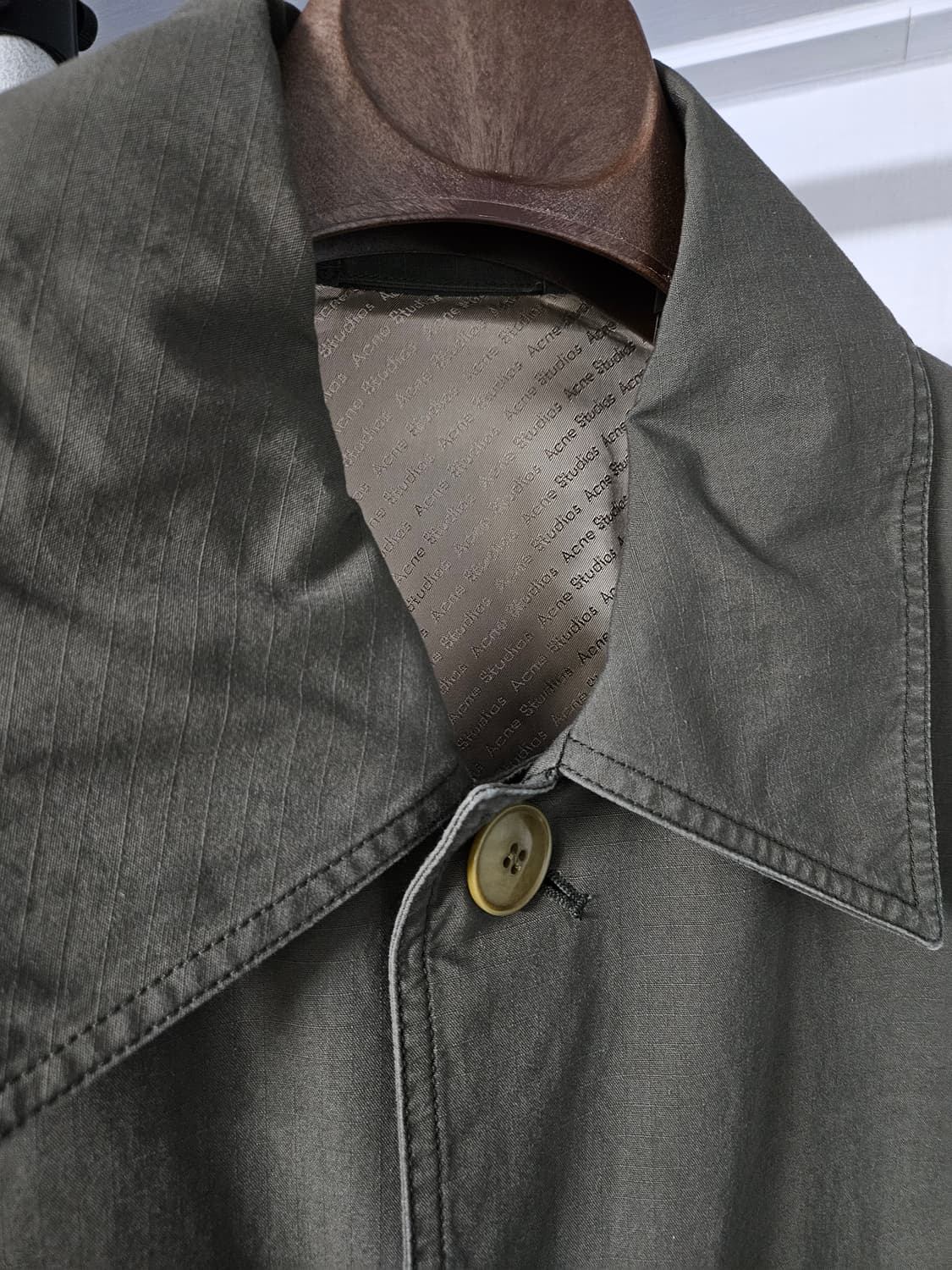 새제품) 아크네 벨티드 트렌치코트 50 상품이미지5