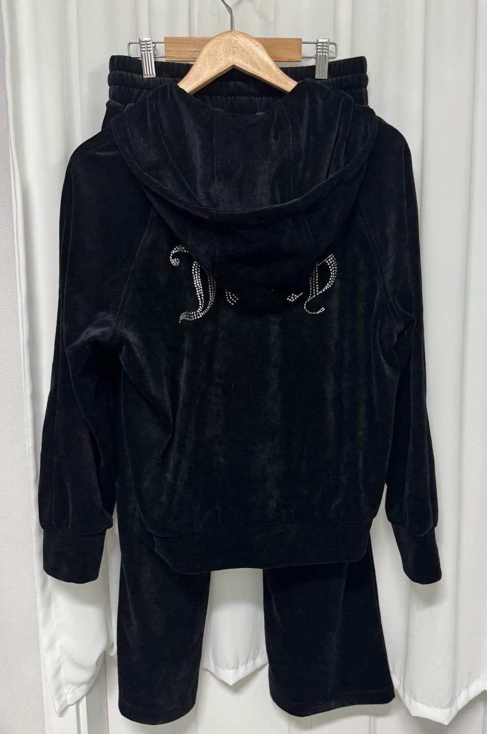 쥬시 꾸뛰르 벨벳 트레이닝 세트 M 상품이미지3
