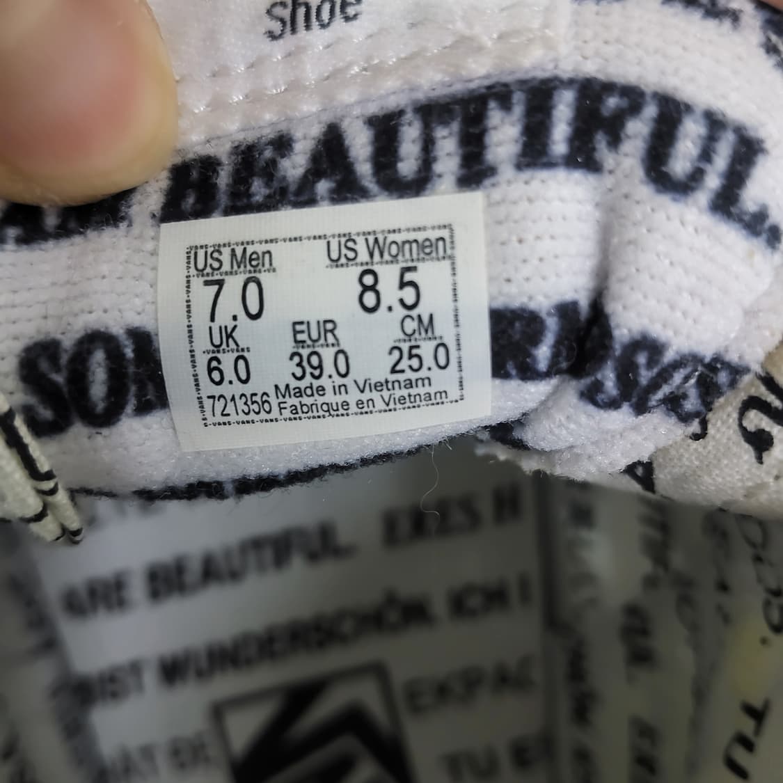 새상품 반스 스케이트 하이 테이퍼드 위아뷰티풀 화이트 250 상품이미지3