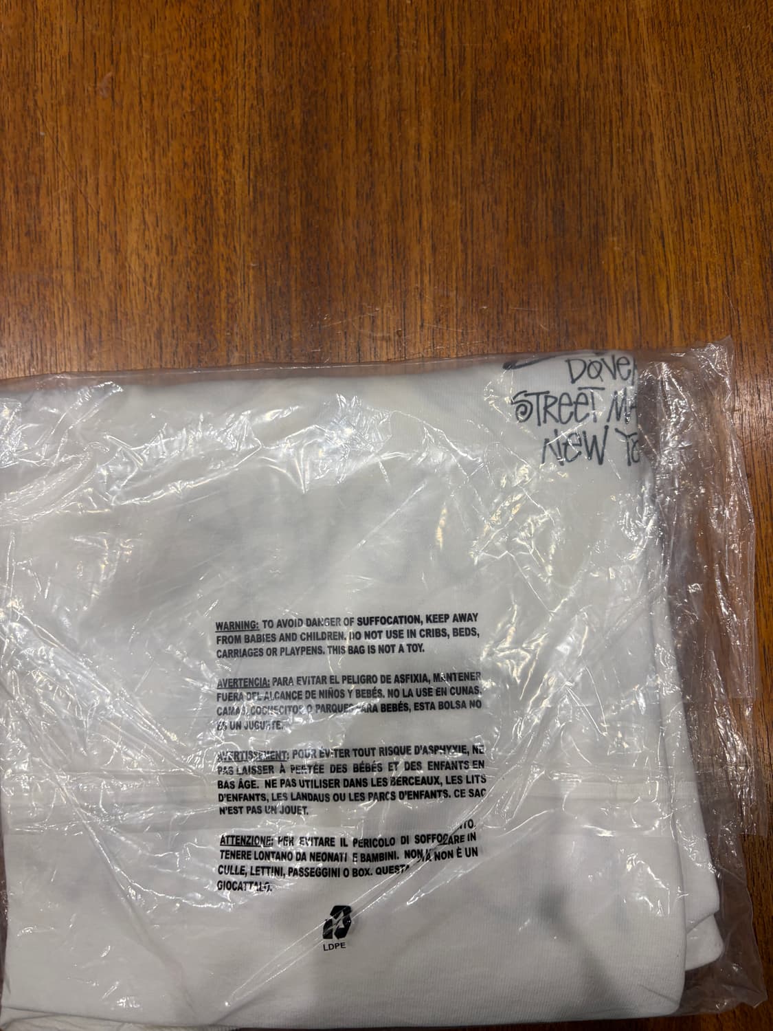 스투시 X도버스트릿마켓 뉴욕 롱슬리브 L 상품이미지4