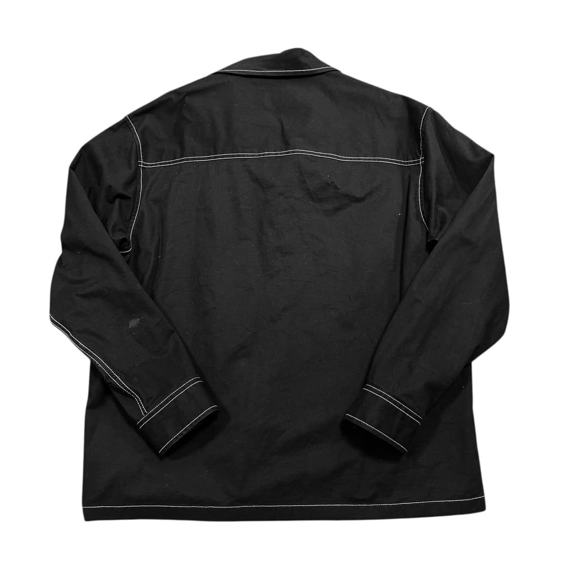 ✨ (바배) H&M 블랙 화이트 스티치 더블포켓 워크 셔츠 난방 상품이미지2