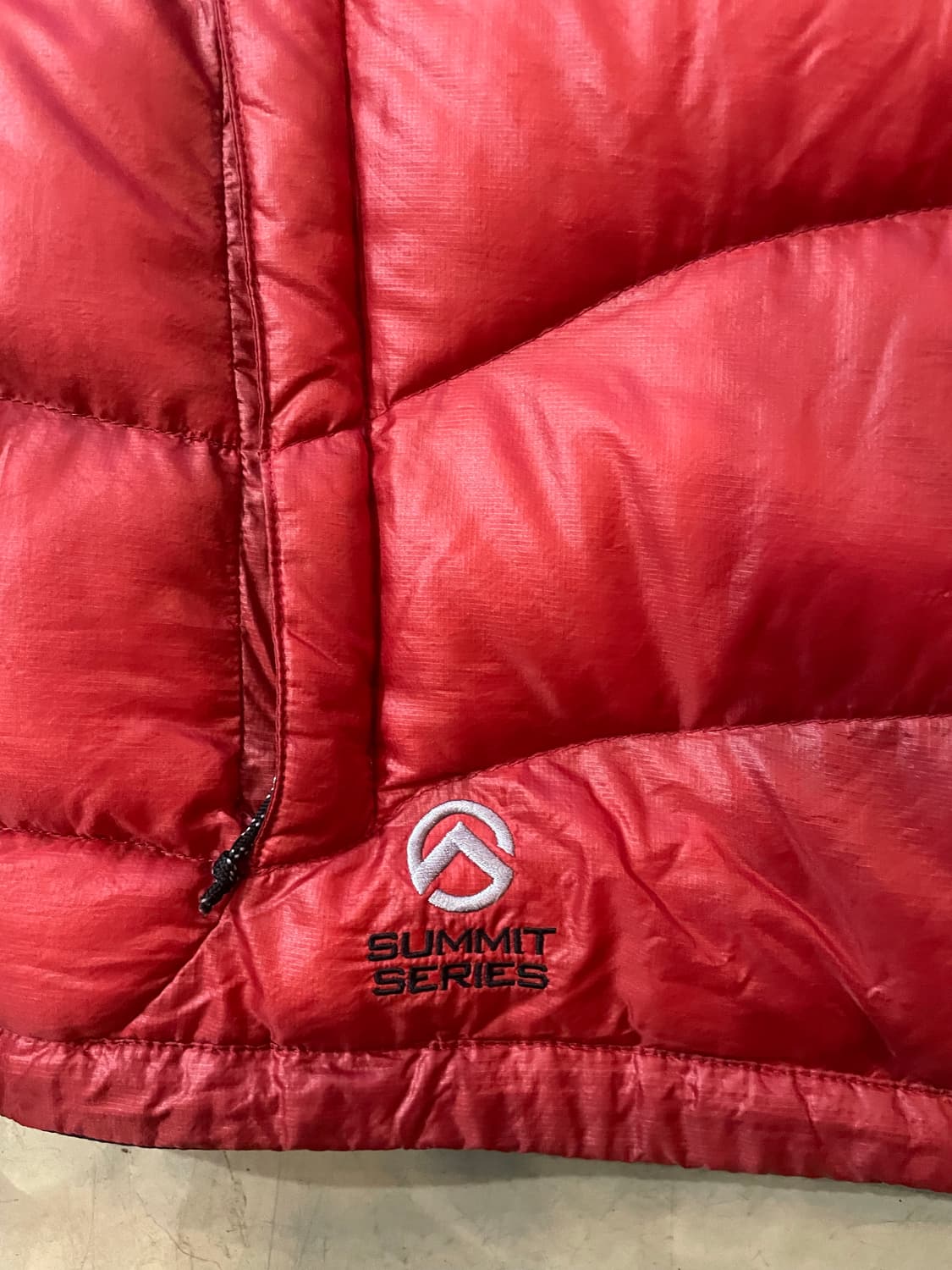 노스페이스 SUMMIT SERIES 패딩조끼 XL 상품이미지4