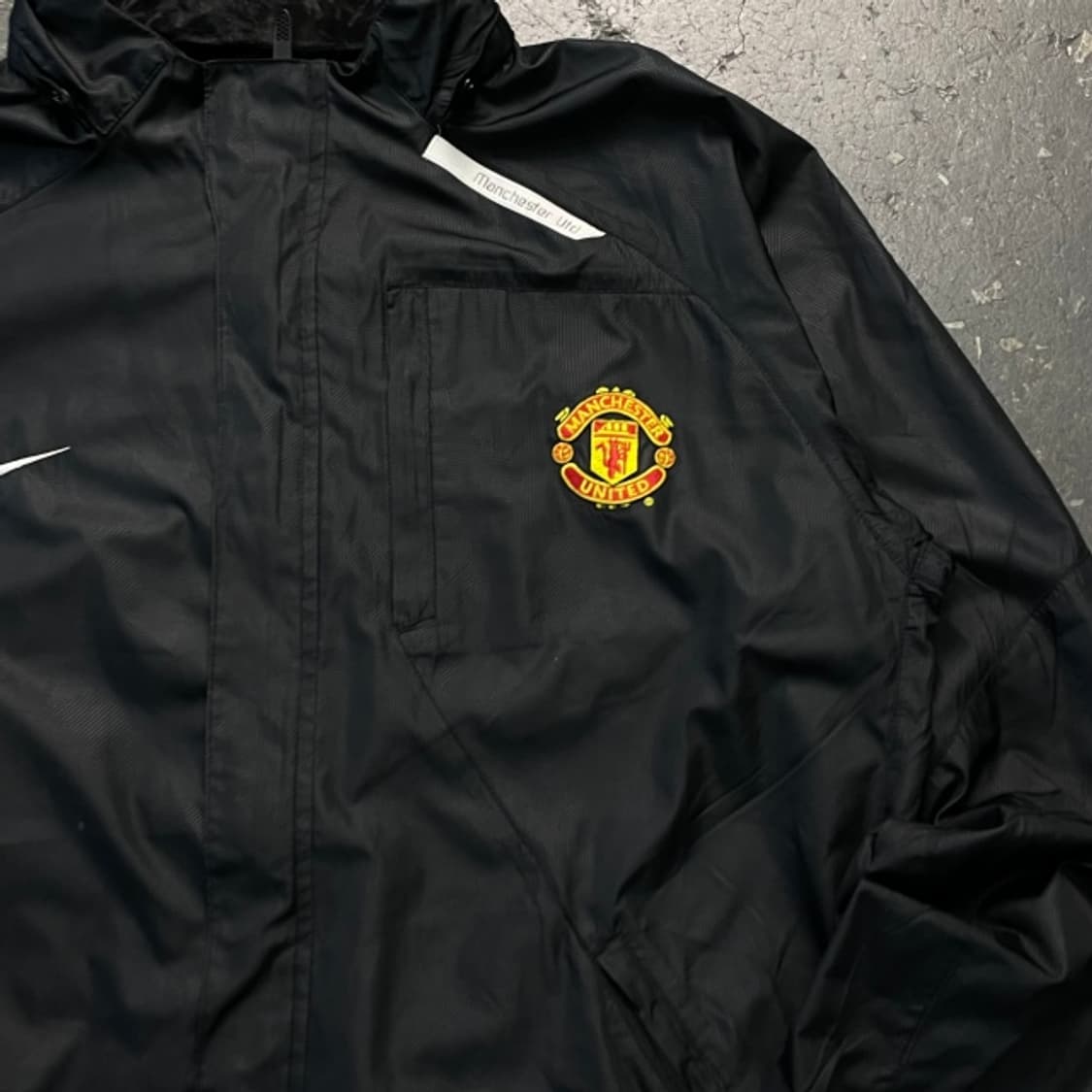 105 나이키 맨유 바람막이 상품이미지2