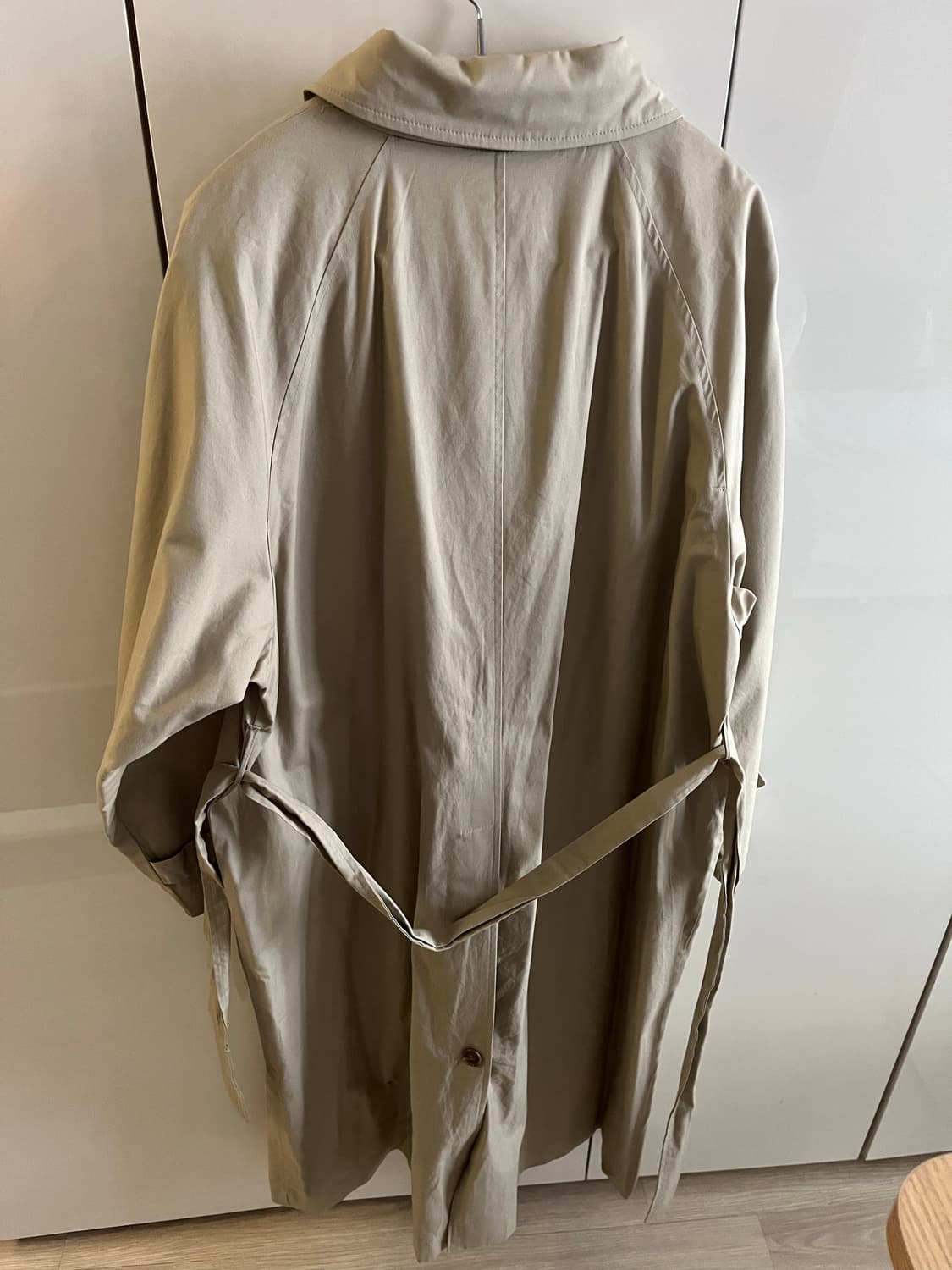 바질 베이지 트렌치코트 상품이미지4