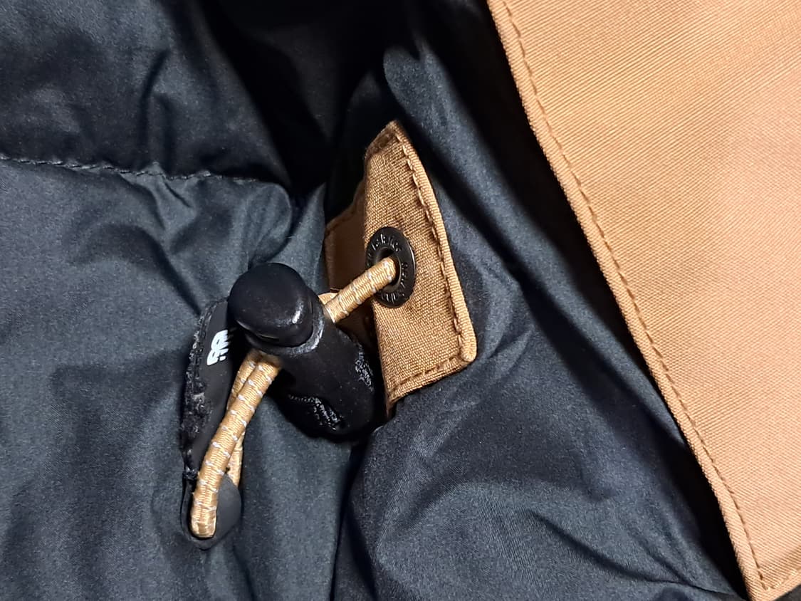 뉴발란스 여성 사파리 패딩 M 상품이미지8