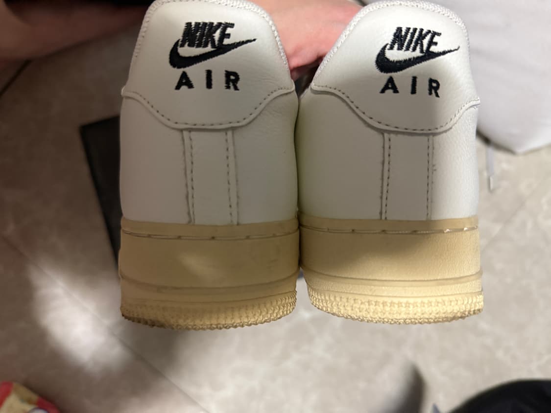265사이즈 나이키 에어포스 로우 프리미엄 빈티지 세일 상품이미지6