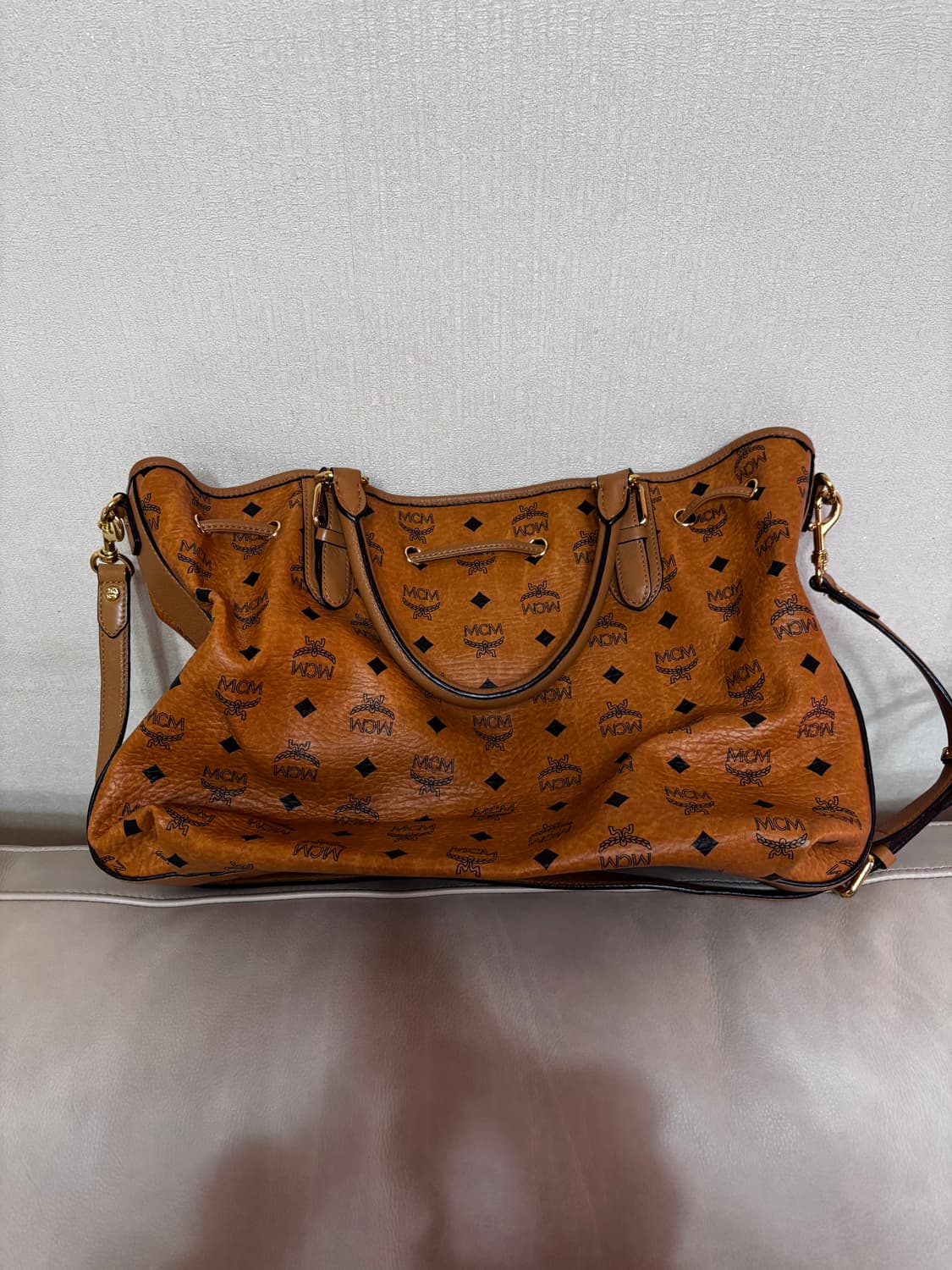 MCM 비세토스 복조리 숄더백 복조리백 상품이미지2