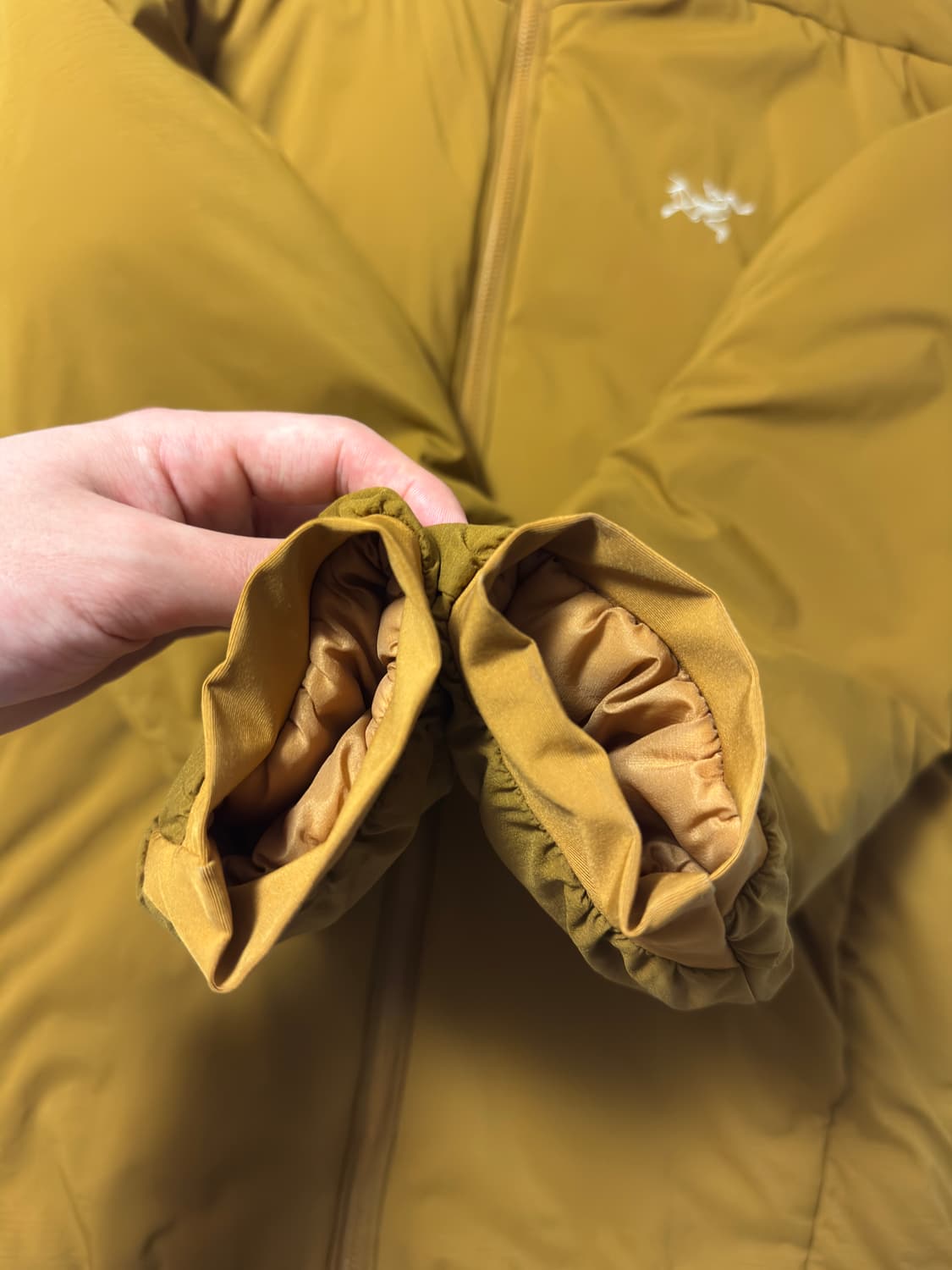 (민트급) 아크테릭스 아톰 헤비웨이트 후디 유콘 M 상품이미지9