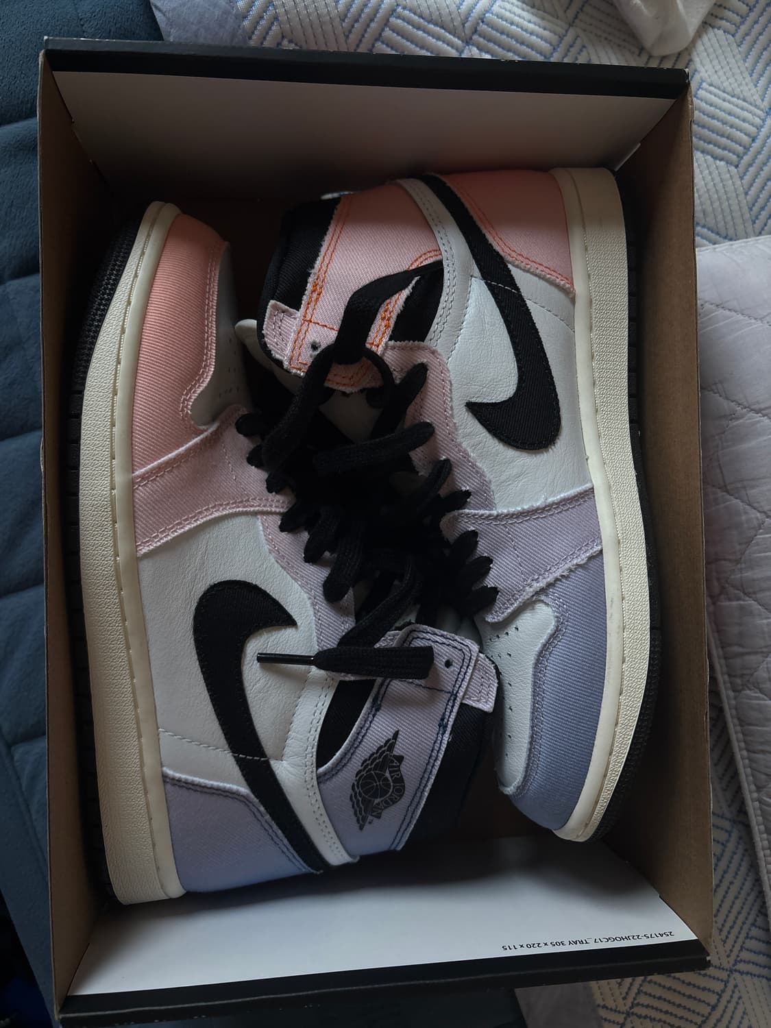 조던 1 레트로 하이 260 멀티컬러 상품이미지1