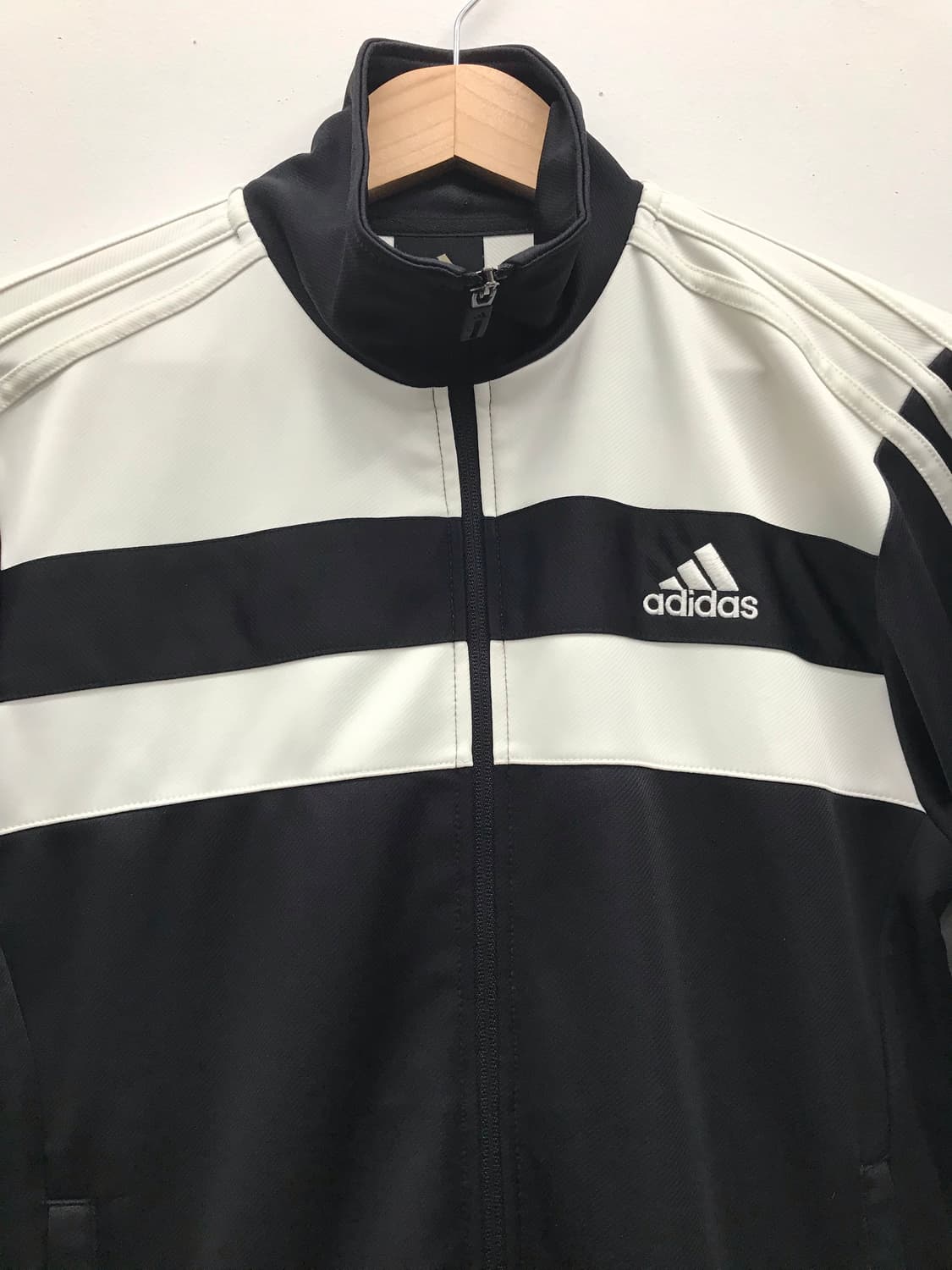 아디다스 00s 검흰 져지 상품이미지2