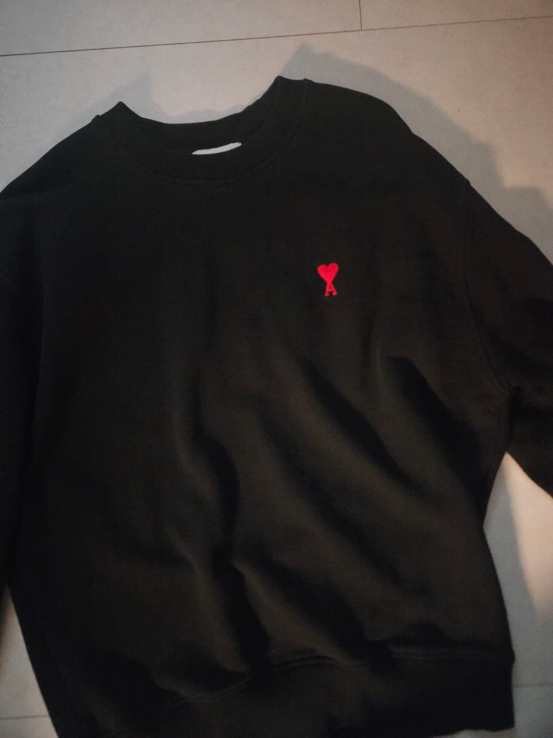 아미 스몰 하트 맨투맨 상품이미지1