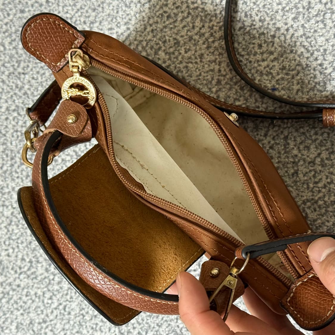 롱샴 르 플리아쥬 핸들 파우치 브라운 상품이미지8