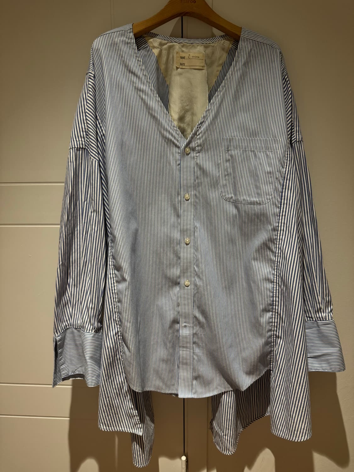 77cirka 스트라이프 브이넥셔츠 상품이미지1