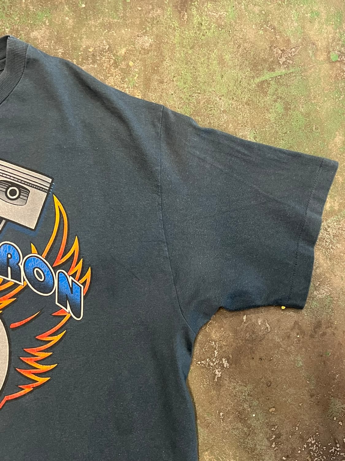 90's [2XL] 할리데이비슨 펌핑아이언 그래픽 싱글스티치 티셔츠 상품이미지2