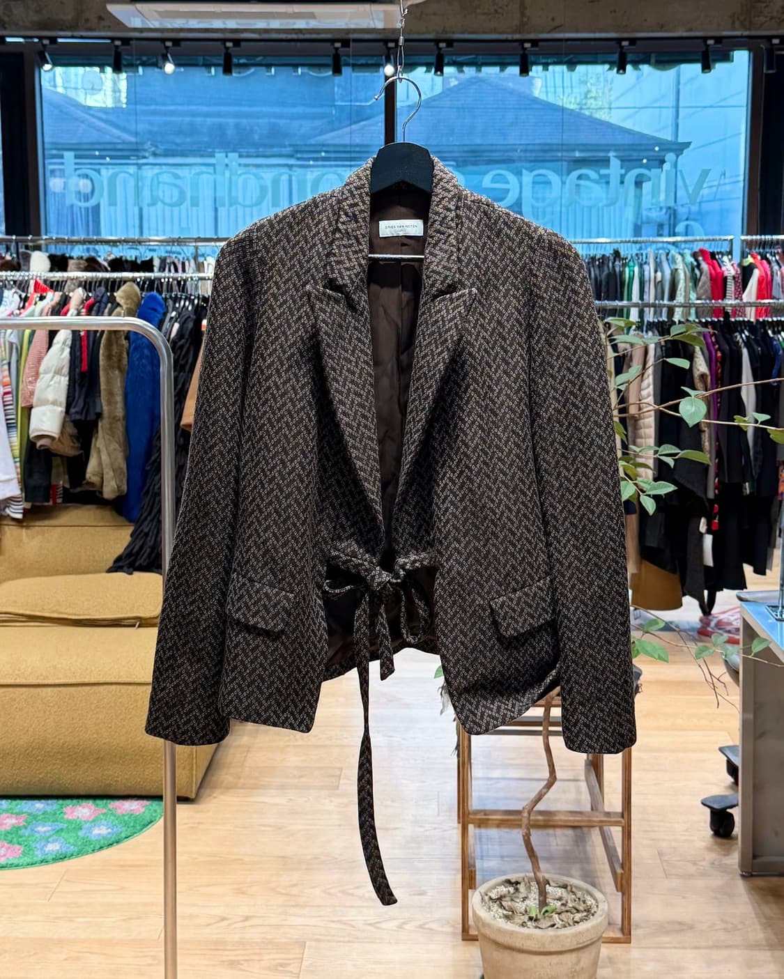 드리스 반 노튼 브라운 패턴 스트랩 블레이저 자켓 상품이미지1