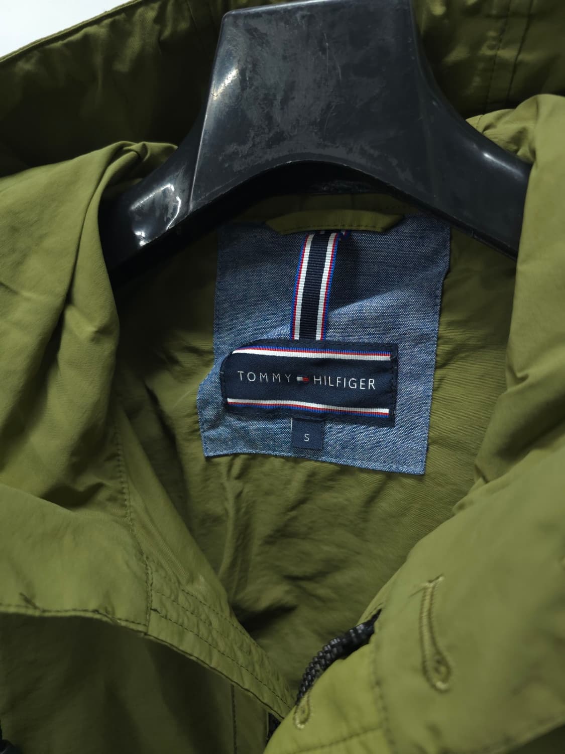 타미힐피거 남성 올리브 그린 후드 야상 자켓 (95) 상품이미지9