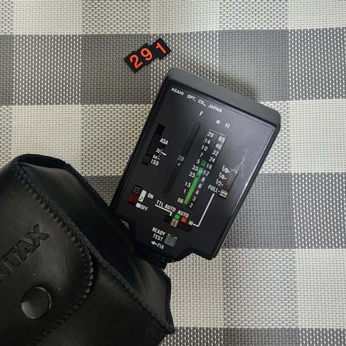 펜탁스 AF 200 T 스트로브 플래시 파우치포함 상품이미지3