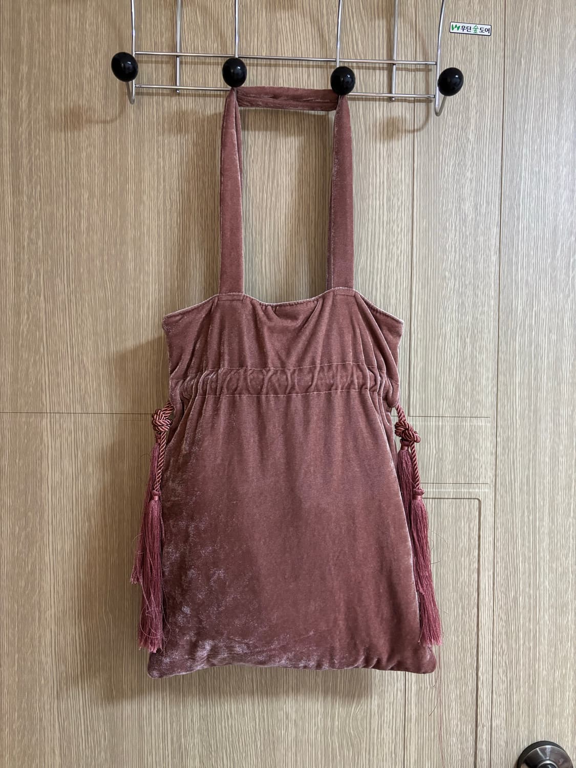 Dukkah 벨벳 셔링 태슬 숄더백(핑크) 상품이미지2