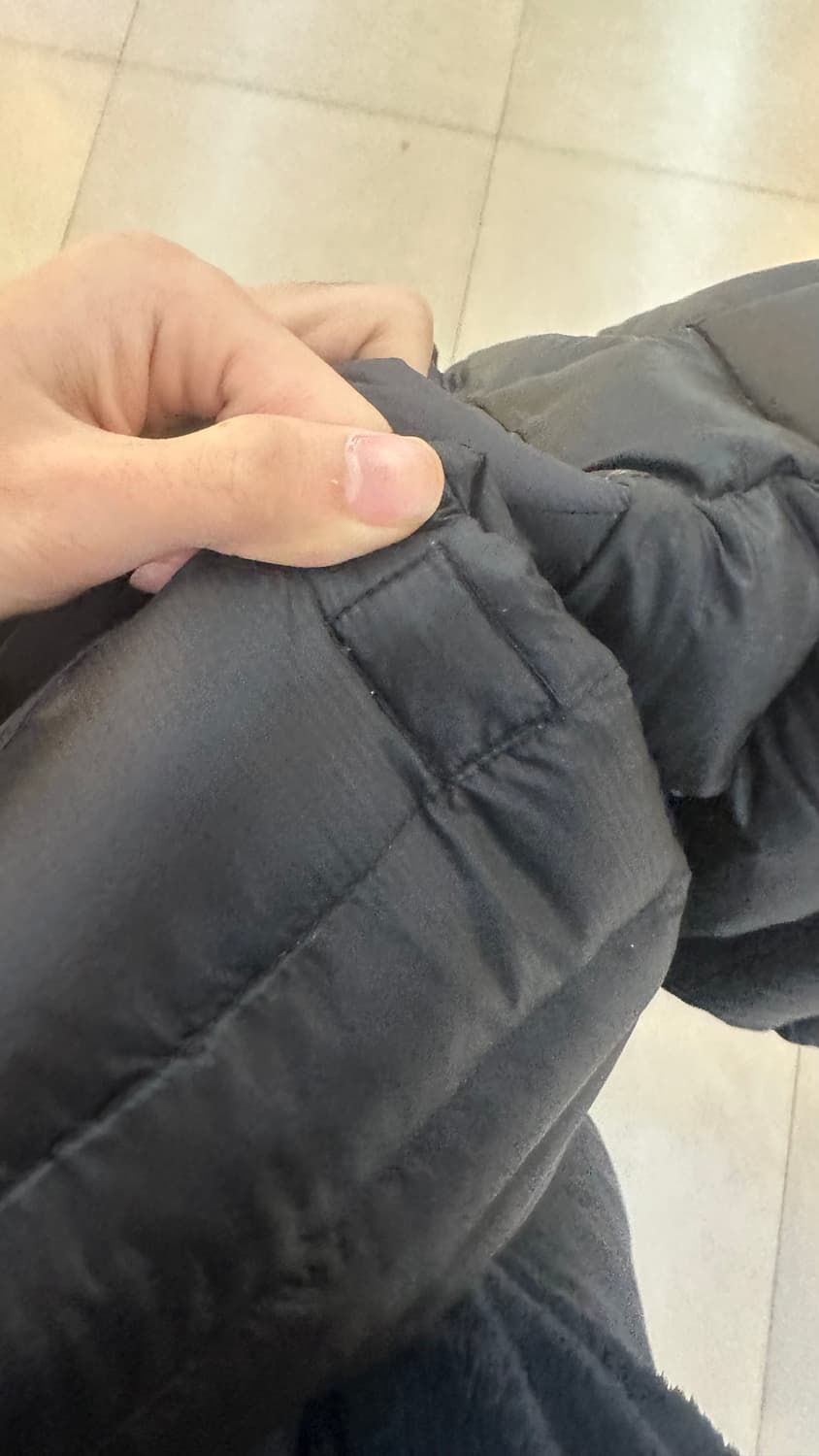 산산기어 패널드 푸퍼 자켓 블랙 상품이미지4