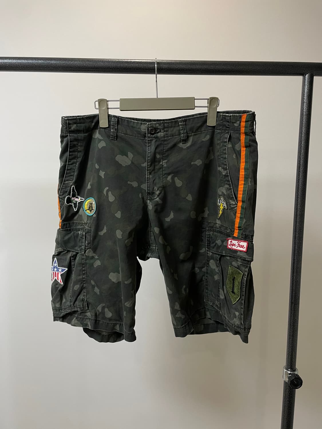 (36) Gap Khakis 갭 카키스 카모 패치 반바지 상품이미지1