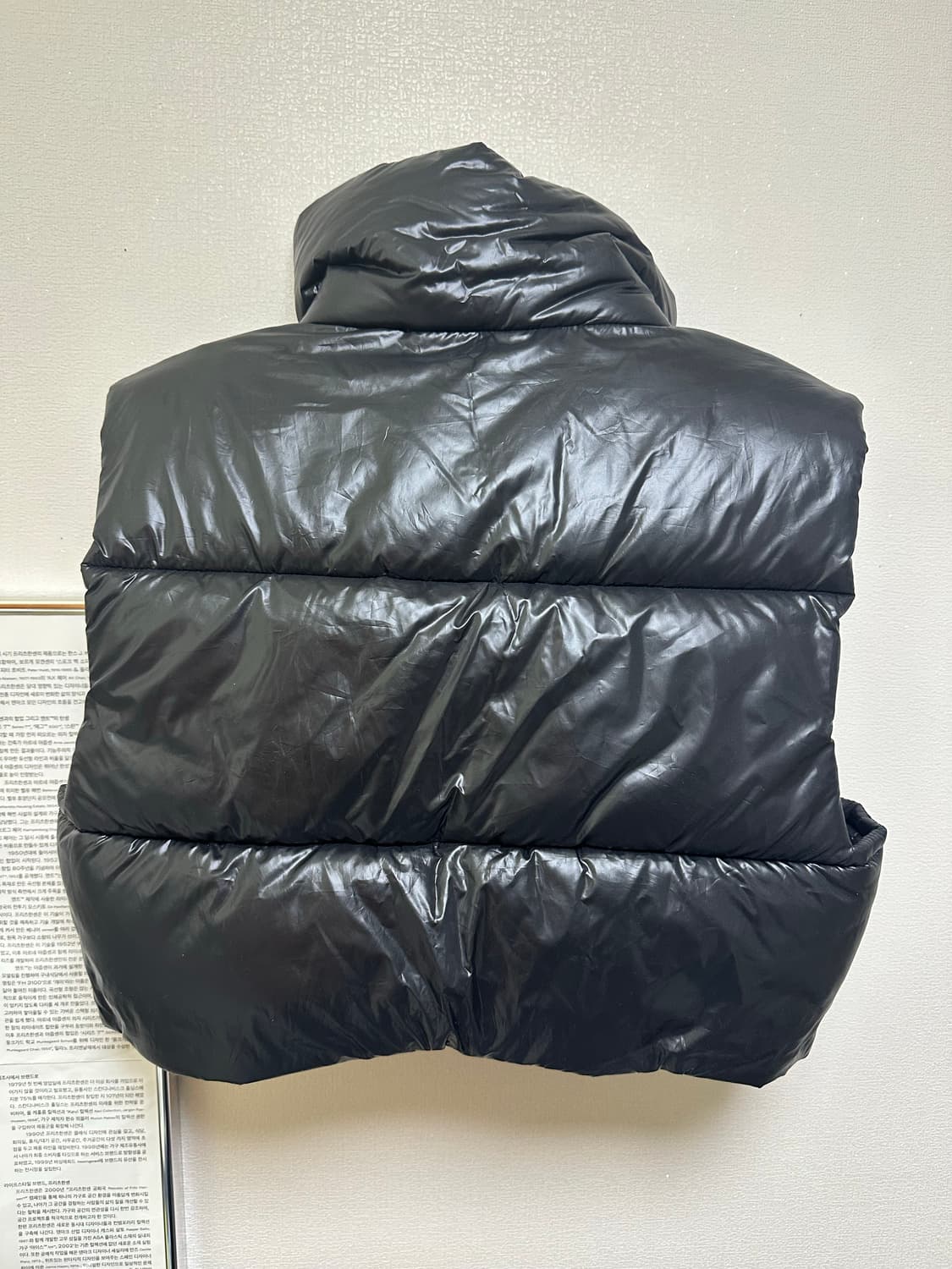 L.e.e.y 로고 크롭 패딩 조끼 상품이미지4