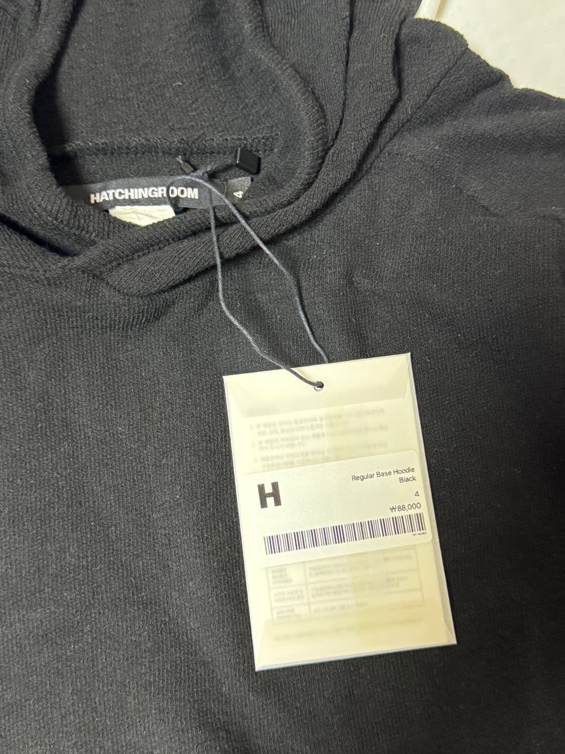 해칭룸 x 브로큰엄브랠라재팬 레귤러 베이스 후디 블랙 4 상품이미지3