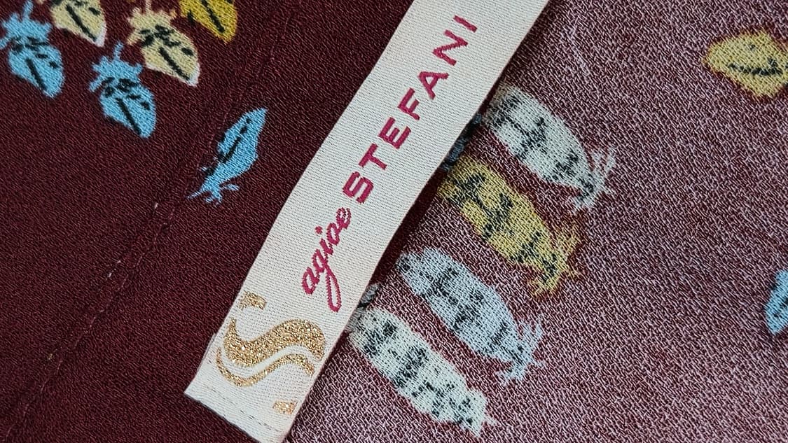 레드 패턴 블라우스  상품이미지3