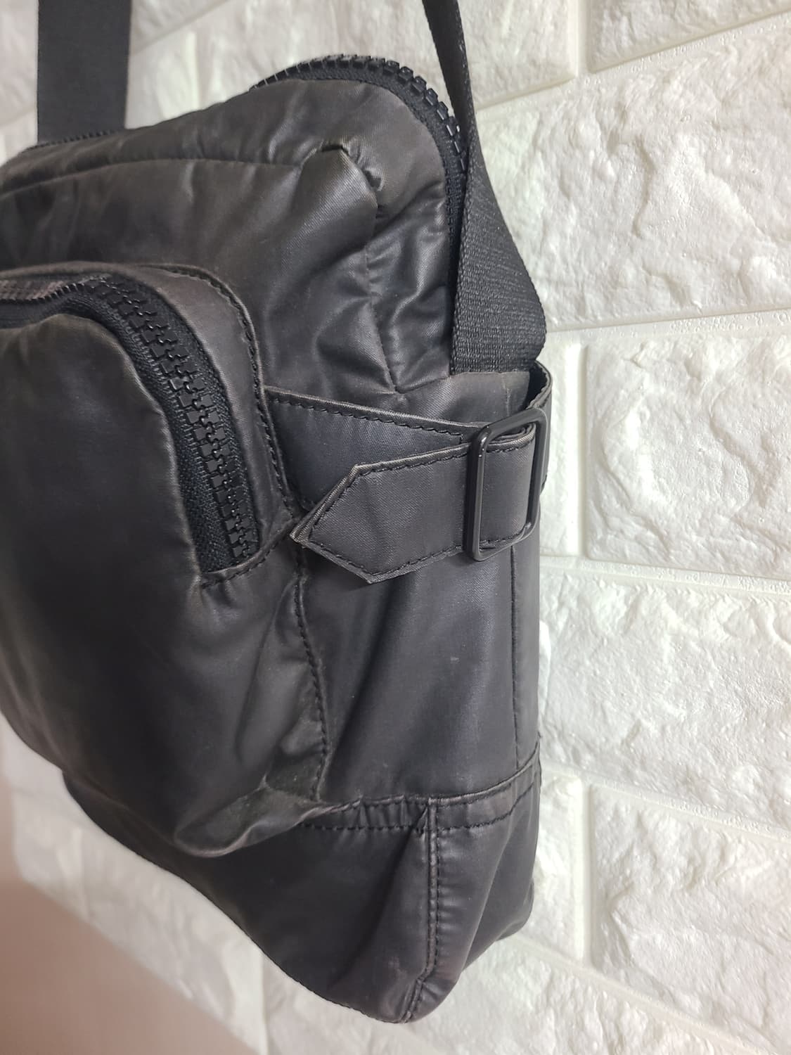 만다리나덕 크로스백 상품이미지2