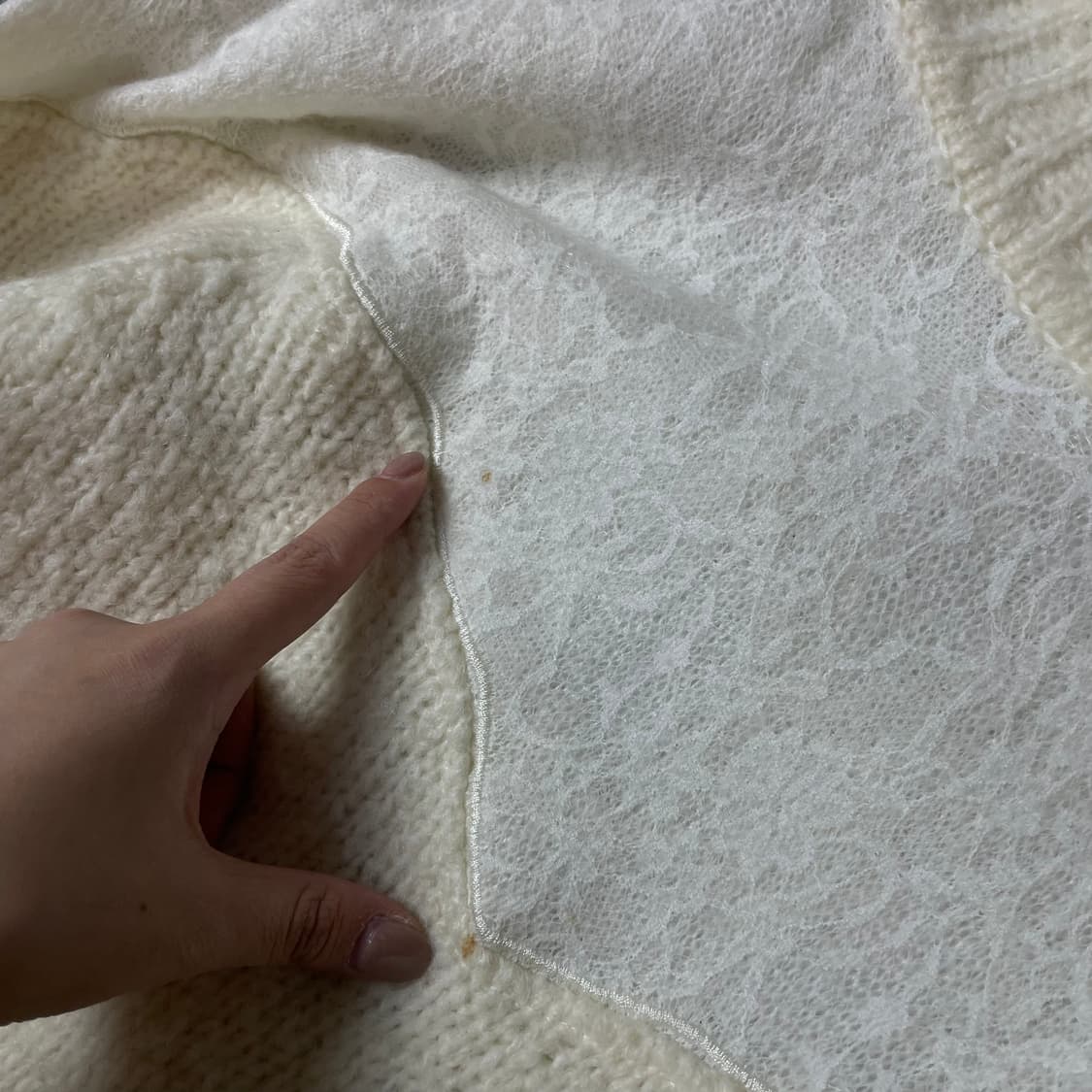 질스튜어트 아이보리 레이스 혼합 하이넥 니트 원피스 상품이미지4