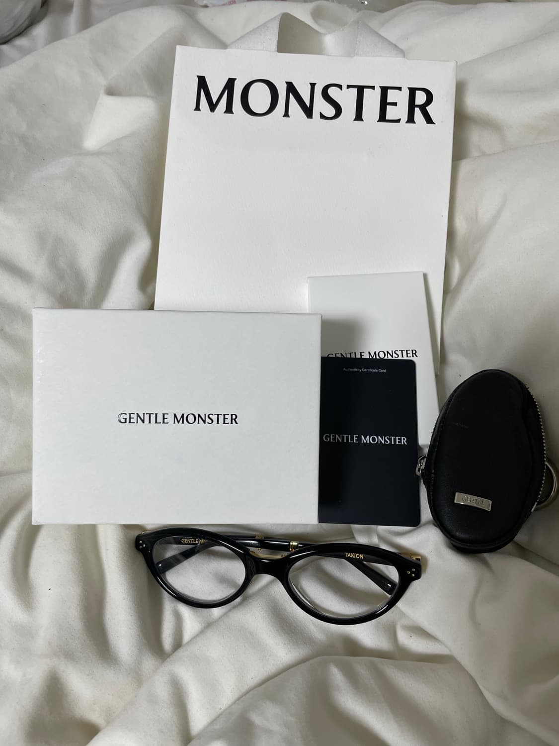 젠틀몬스터 타키온 블랙 상품이미지1