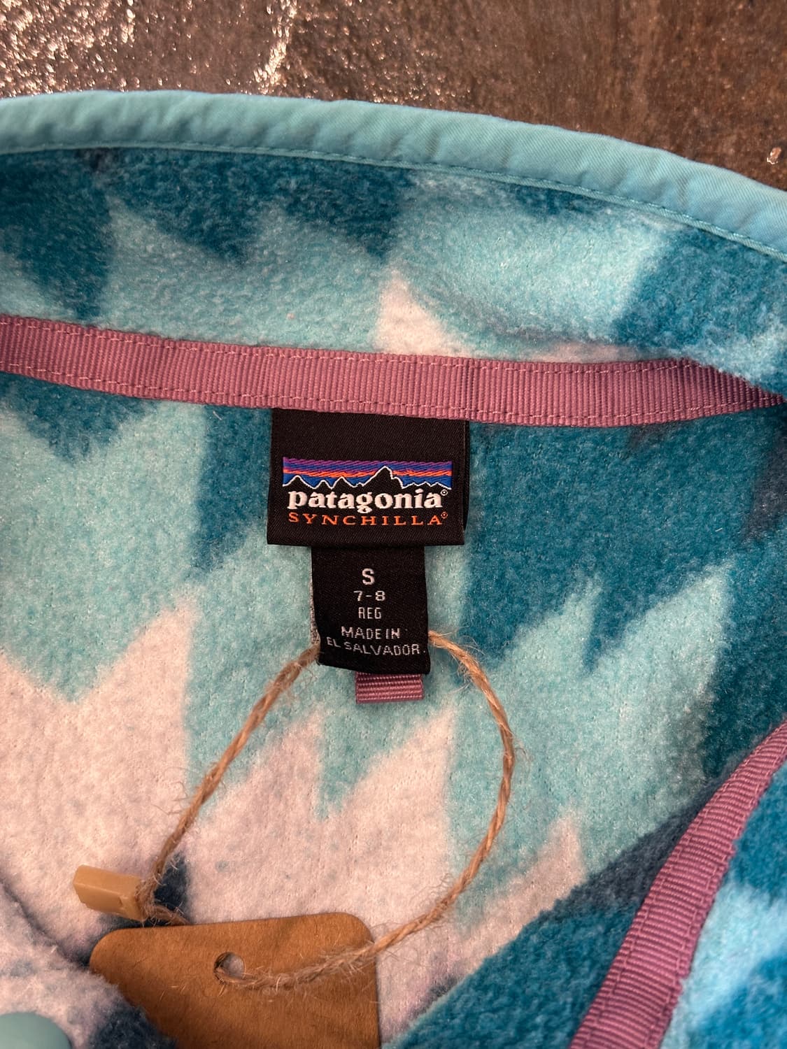 파타고니아 신칠라 플리스 스냅티 kids 7~8세 상품이미지4