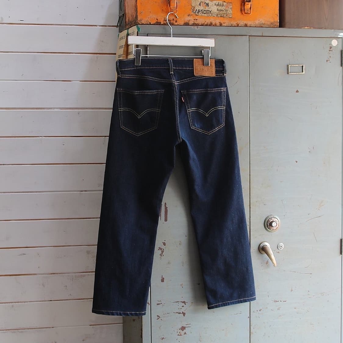 (착용컷) 리바이스 505 빅E (남성용 30-31) 상품이미지4