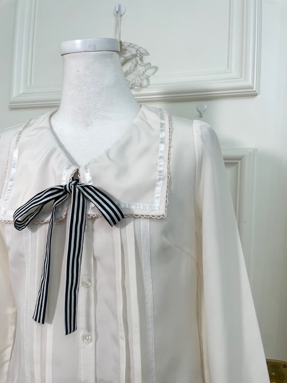 ivory collar bow point blouse 상품이미지7