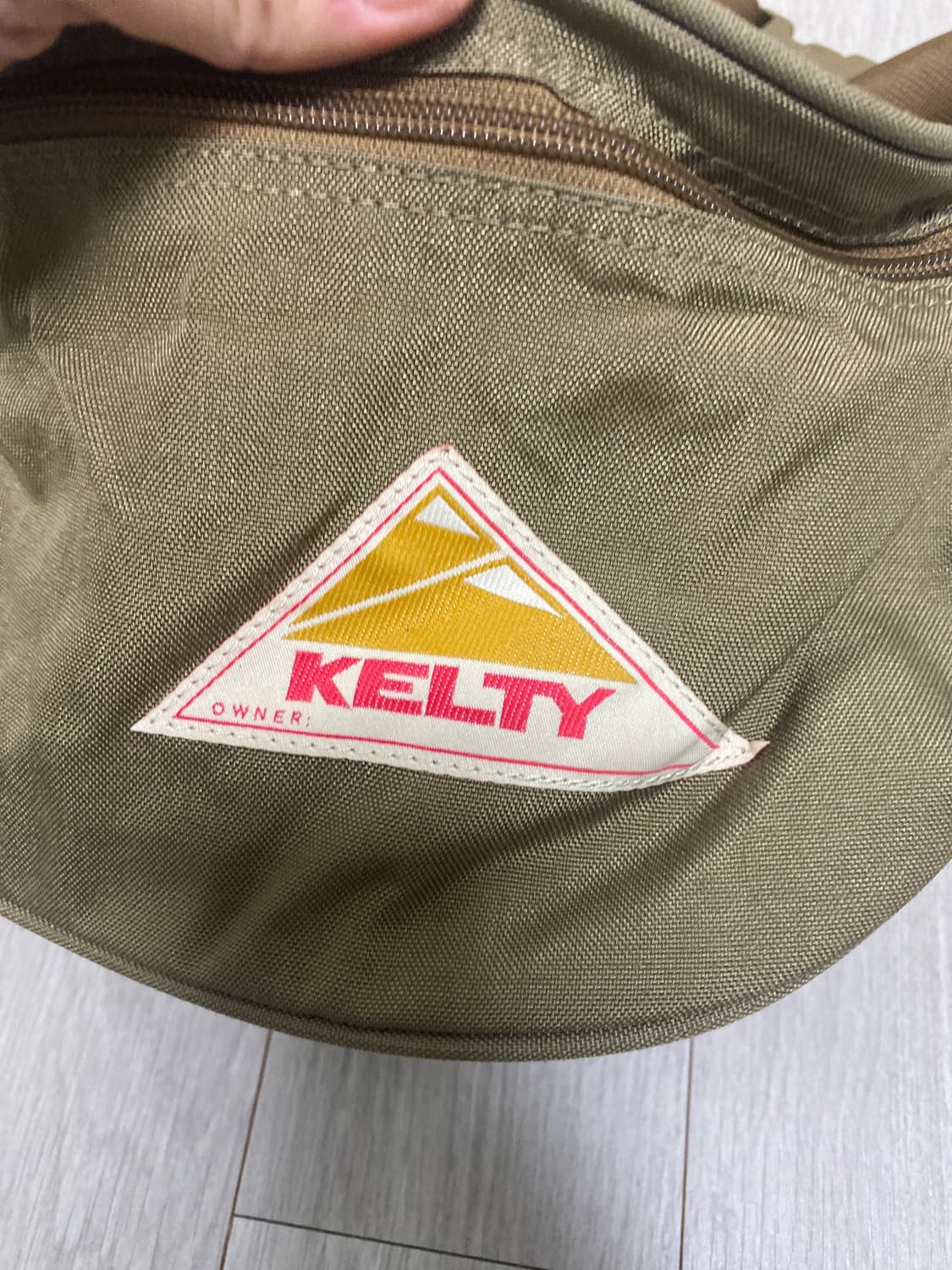 (미사용) 켈티  휘뚜루마뚜루백 12L 상품이미지4