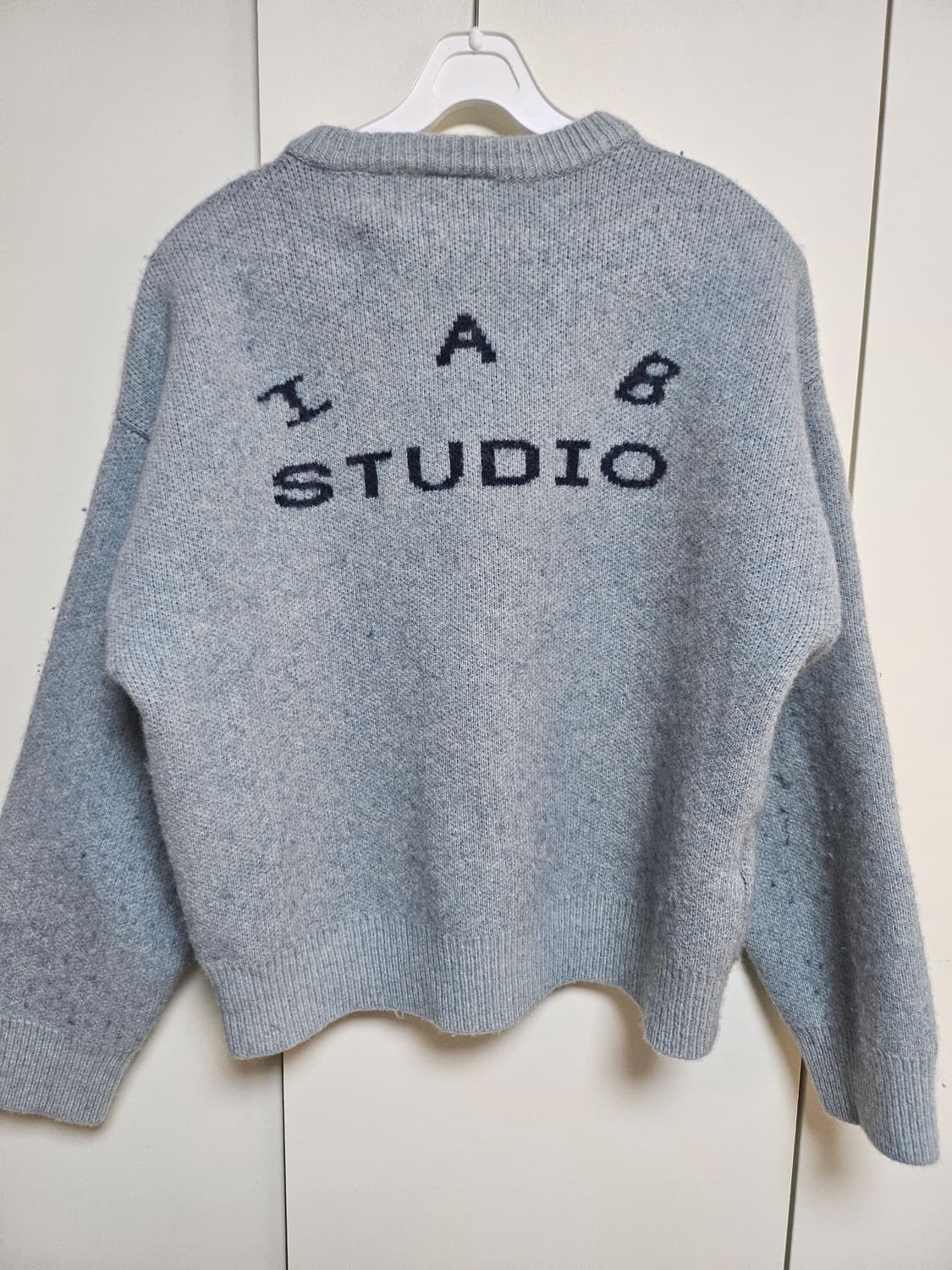 IAB STUDIO 아이앱 스튜디오 니트 M 스틸블루 상품이미지3